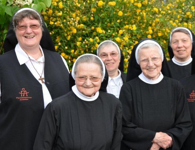 St. Pöltens Schwestern